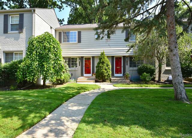 Property at 726 Graefield Ct, Birmingham, MI 48009, 2 beds, 1 bath