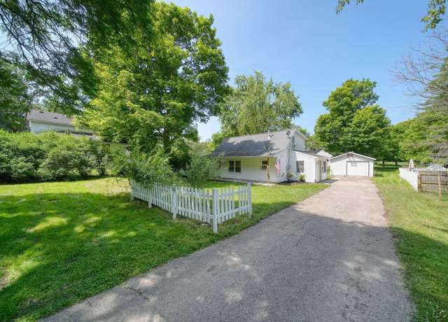 Property at 306 S Washington St, Manchester, MI 48158, 3 beds, 1.5 baths