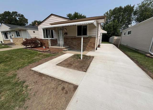 Property at 22451 Lake Dr, St Clair Shores, MI 48082, 3 beds, 1 bath