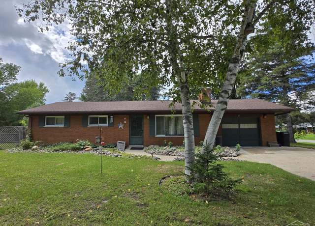 Property at 810 St Andrews Road Rd, Saginaw Charter Township, MI 48638, 3 beds, 1 bath