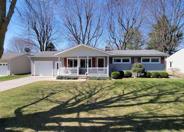 Property at 42 S Flower St, Croswell, MI 48422, 3 beds, 2 baths