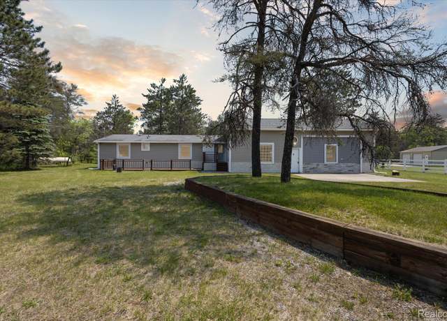 Property at 2536 Meridian Rd, Lewiston, MI 49756, 3 beds, 3 baths