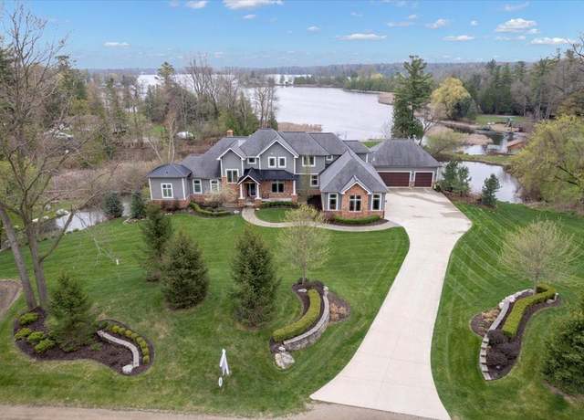 Property at 595 Army Rd, Leonard, MI 48367, 4 beds, 3.5 baths