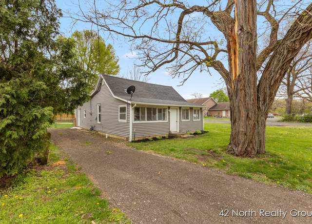 Property at 411 Russell St, Allegan, MI 49010, 2 beds, 1 bath