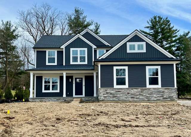 Property at 6514 Cambridge Cir, Clarkston, MI 48346, 4 beds, 2.5 baths