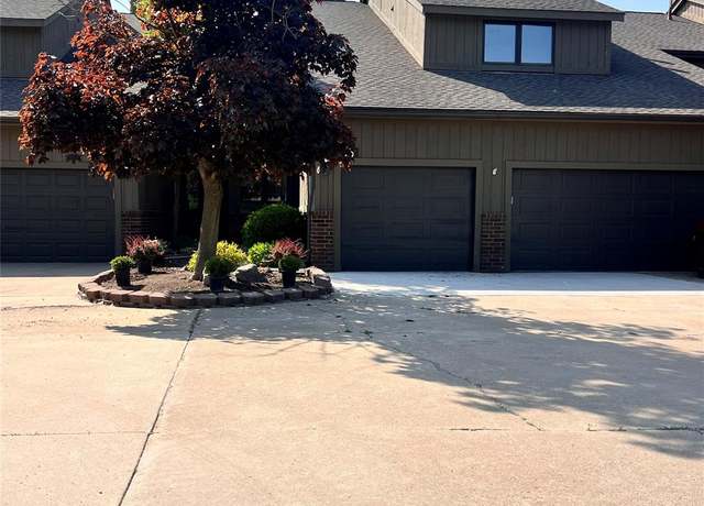 Property at 9836 Hawthorne Glen Dr, Grosse Ile, MI 48138, 4 beds, 2 baths