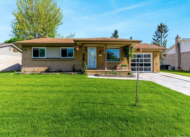 Property at 36976 5 Mile Rd, Livonia, MI 48154, 3 beds, 1.5 baths