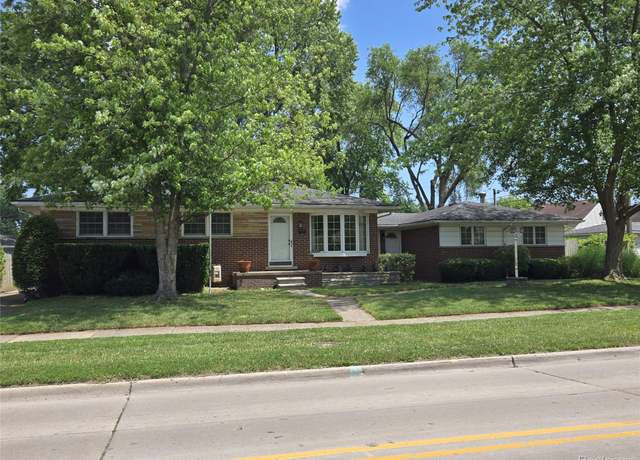 Property at 3609 River Dr, Lincoln Park, MI 48146, 4 beds, 2 baths