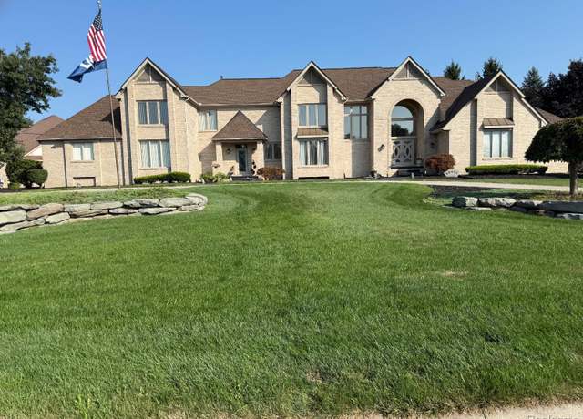 Property at 49401 Pine Ridge Dr, Plymouth, MI 48170, 5 beds, 6 baths