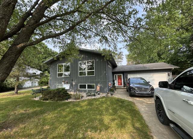 Property at 15900 Belmont Dr, Big Rapids, MI 49307, 4 beds, 2 baths