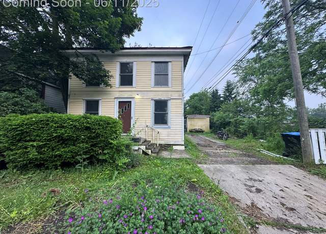 Property at 12 Oak St, Ypsilanti, MI 48198, 3 beds, 2 baths