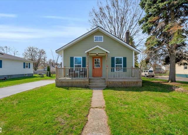 Property at 1418 Division St, Port Huron, MI 48060, 2 beds, 1 bath