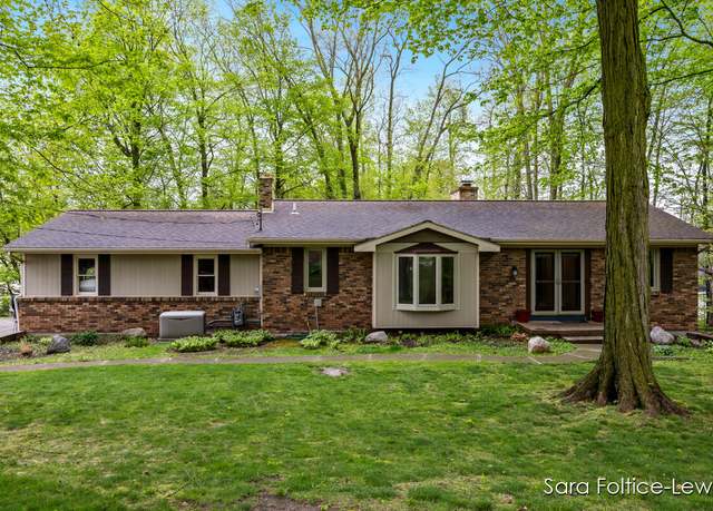 Property at 2735 Silverwood St SW, Byron Center, MI 49315, 4 beds, 2.5 baths