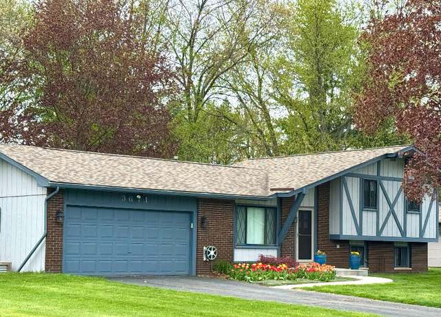 Property at 3671 Lido Dr, Highland, MI 48356, 3 beds, 1.5 baths