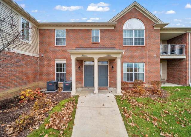 Property at 51888 E Pointe Ln #71, Chesterfield Twp, MI 48051, 2 beds, 2 baths