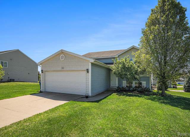 Property at 823 Glenlivet St, Howell, MI 48843, 3 beds, 2 baths