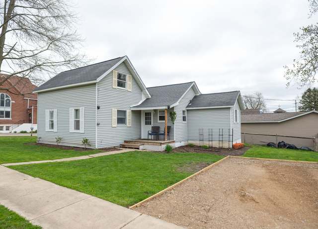 Property at 4247 Vine St, Brown City, MI 48416, 3 beds, 1 bath