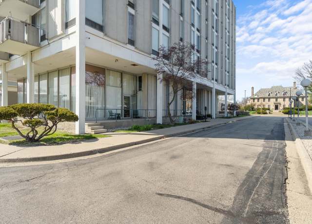 Property at 715 W Michigan Ave #502, Jackson, MI 49201, 1 bed, 1 bath