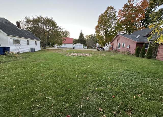 Property at 204 N Huron St, Lake City, MI 49651