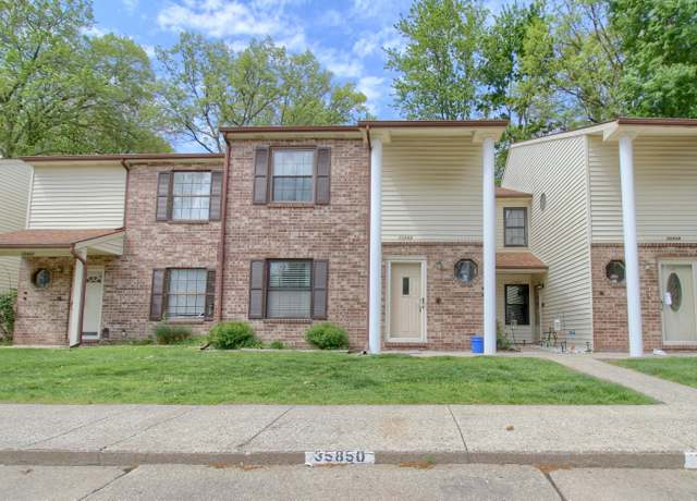 Property at 35844 Castlewood Court Ct, Westland, MI 48185, 2 beds, 2 baths
