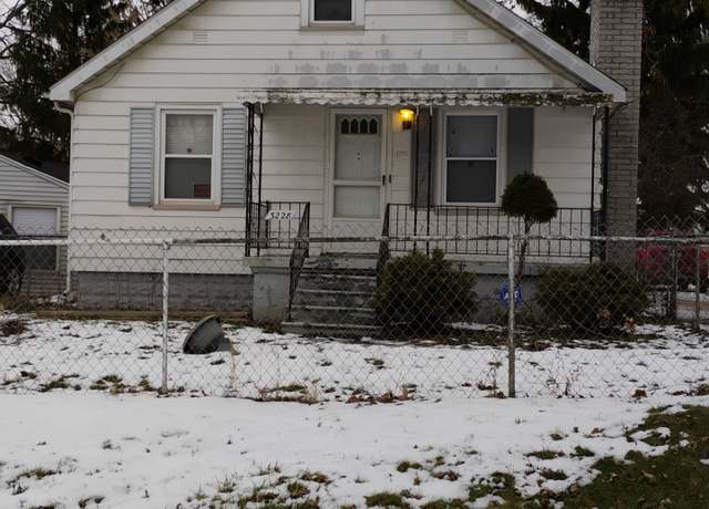 Property at 3228 W Gracelawn Ave, Flint, MI 48504, 3 beds, 1 bath