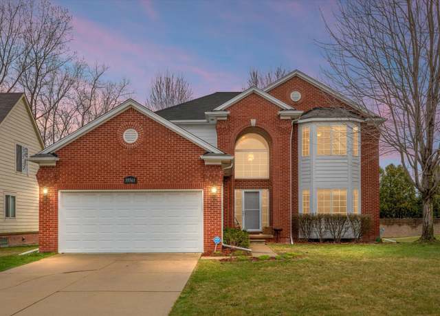 Property at 33561 Avenida Christel Dr, Sterling Heights, MI 48312, 4 beds, 2.5 baths