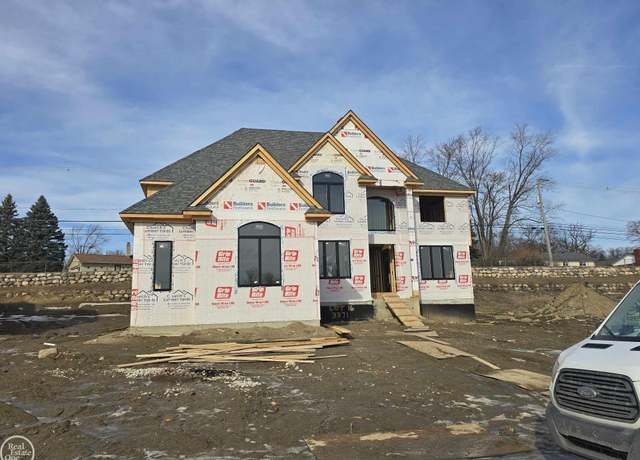 Property at 3371 Forster Ln, Shelby Twp, MI 48316, 4 beds, 3.5 baths