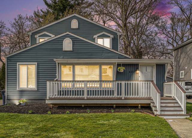 Property at 637 Millard Ave, Royal Oak, MI 48073, 3 beds, 2 baths