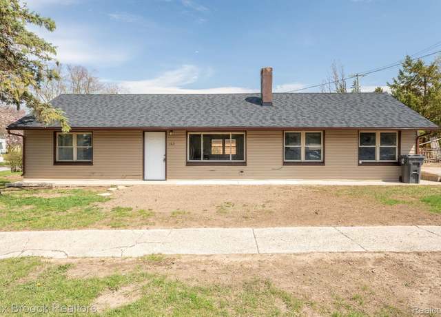 Property at 165 W Colgate Ave, Pontiac, MI 48340, 3 beds, 1.5 baths