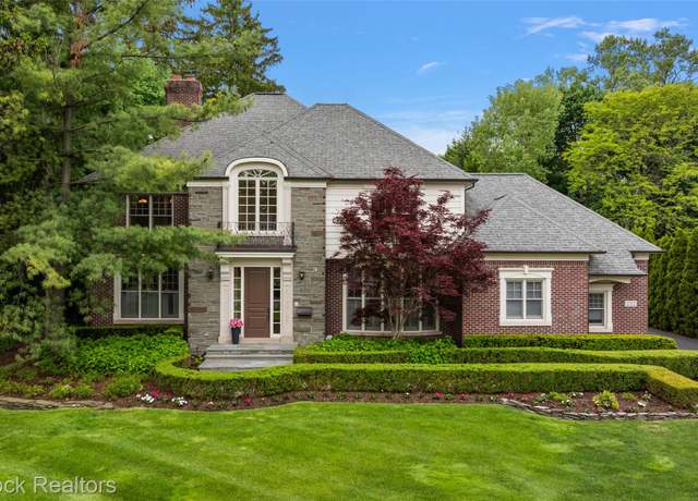 Property at 222 Arlington St, Birmingham, MI 48009, 5 beds, 6.5 baths