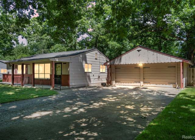 Property at 4030 Letart Ave, Waterford, MI 48329, 3 beds, 1.5 baths