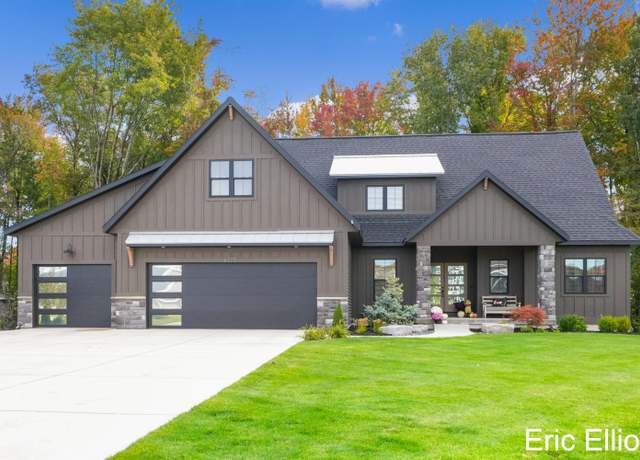 Property at 6270 Eaglewood Dr, Hudsonville, MI 49426, 5 beds, 4 baths