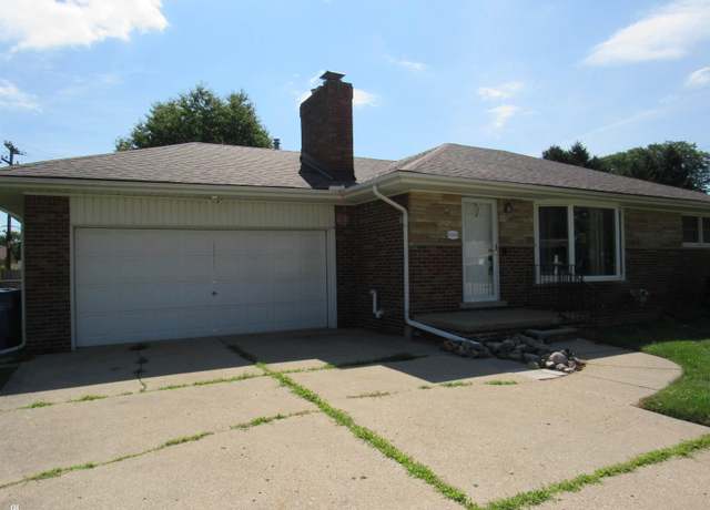Property at 32900 Knapp Ave, Warren, MI 48093, 2 beds, 2 baths