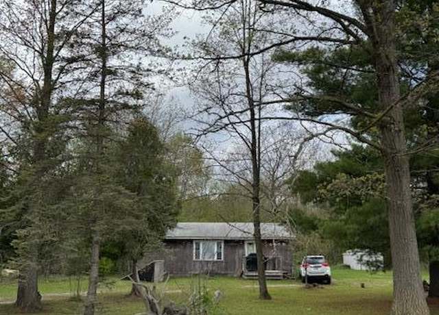 Property at 4203 155th Ave, Hersey, MI 49639, 3 beds, 1 bath