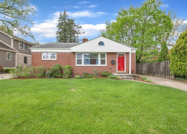 Property at 2615 Galpin Ave, Royal Oak, MI 48073, 3 beds, 1.5 baths