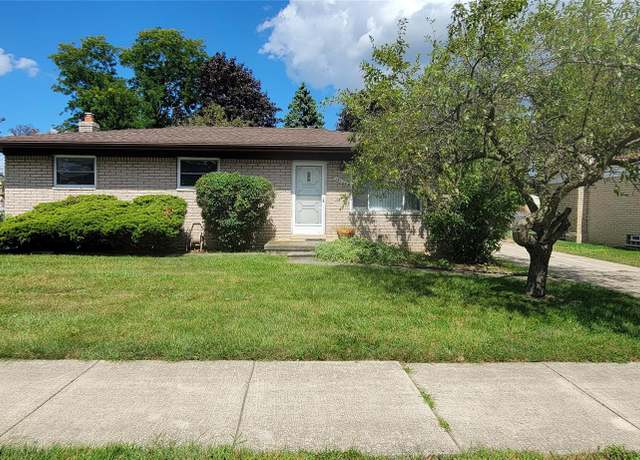 Property at 18144 N Oak Dr, Clinton Charter Township, MI 48038, 3 beds, 1 bath