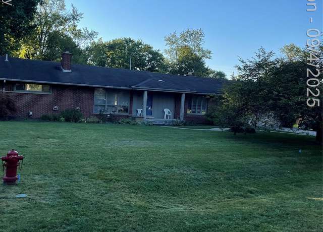 Property at 28264 Bayberry Rd, Farmington, MI 48331, 3 beds, 1.5 baths