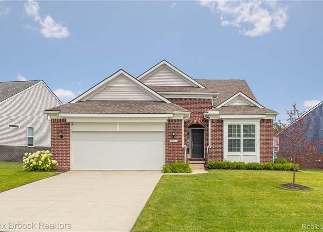 Property at 30153 Turtle Creek Circle Cir, Lyon Charter Township, MI 48165, 3 beds, 2 baths
