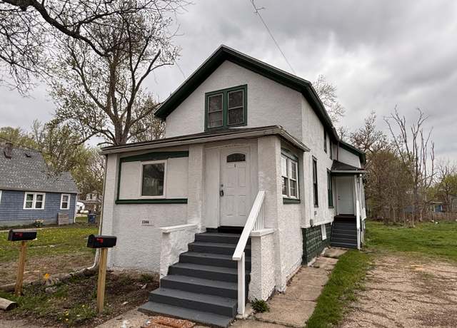 Property at 1346 N Rose St, Kalamazoo, MI 49007, 4 beds