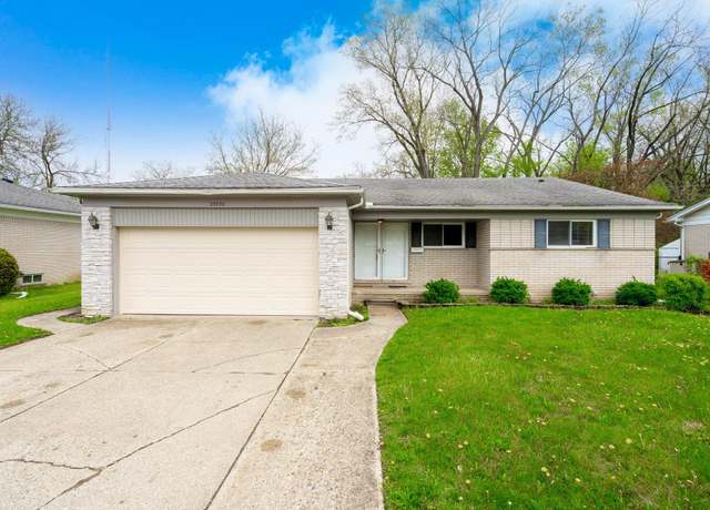 Property at 25720 Southwood Dr, Southfield, MI 48075, 3 beds, 2 baths