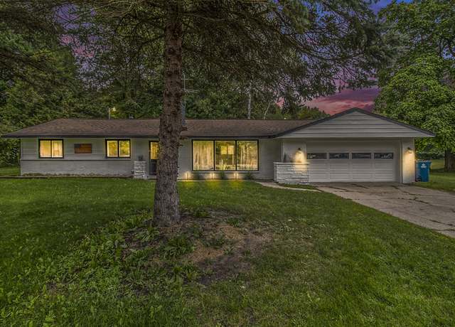 Property at 1722 N Benson Rd, Fountain, MI 49410, 3 beds, 1 bath