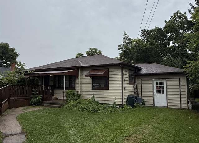 Property at 160 N 4th St, Tittabawassee Township, MI 48623, 3 beds, 1.5 baths