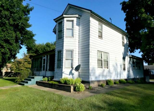 Property at 6513 Kruger Rd, Three Oaks, MI 49128, 4 beds, 1.5 baths