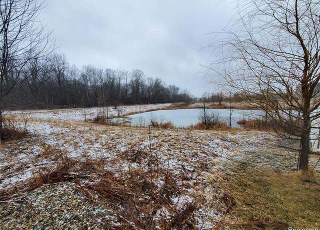 Property at 0 Valerian Ct, Grand Blanc, MI 48439, 2 beds