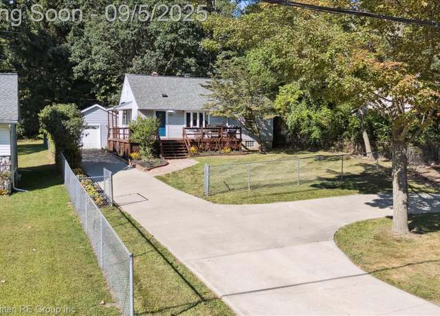Property at 39190 Wabash St, Romulus, MI 48174, 3 beds, 1 bath