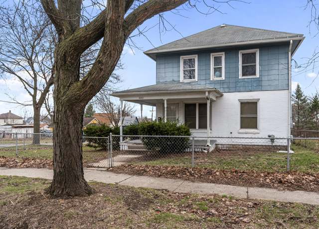 Property at 1033 Lansing Ave, Jackson, MI 49202, 3 beds