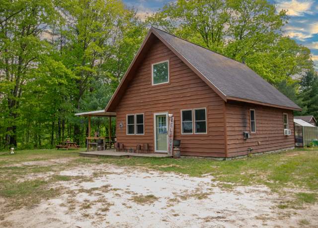Property at 6210 W Monroe Rd, Hesperia, MI 49421, 1 bed, 1 bath