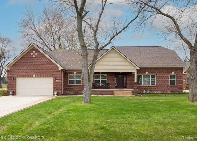 Property at 3105 Talbot Dr, Troy, MI 48083, 4 beds, 4.5 baths