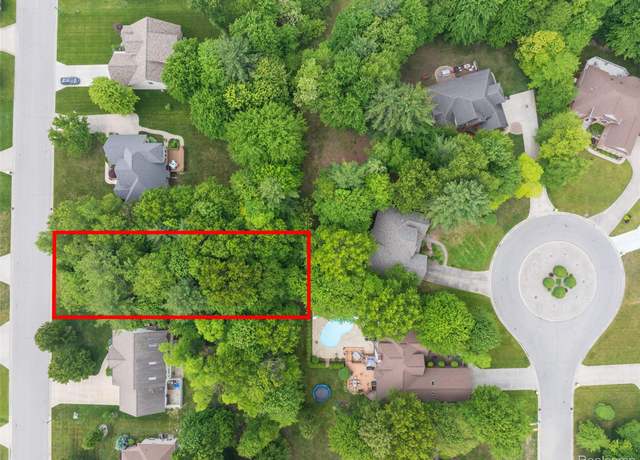 Property at 3408 N Burwick Dr, Port Huron, MI 48060