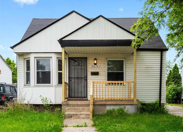 Property at 20834 Eastwood Blvd, Warren, MI 48089, 3 beds, 1 bath